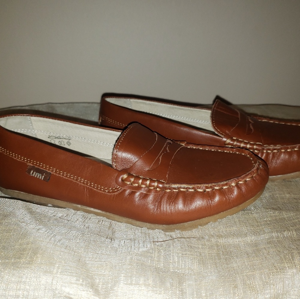 A pair of Umi David's loafers for boys